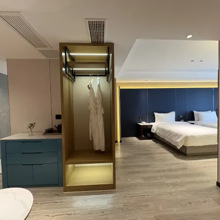Jiu Ding Joy Hotel