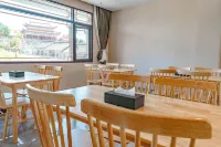 Unitour Hotel (Anlong Zhaodi Scenic Area) - breakfast
