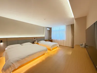 Chaoyang Blue Lotus Hotel (Chaoyang Avenue) Longcheng District Government 호텔
