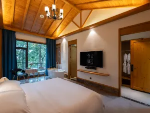 Huangguoshu Shengpin Cloud Stone Village B&B
