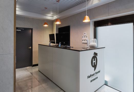 2. 하프레스트 호스..