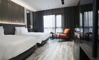 GrandView Hotel & Residence