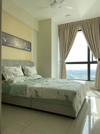 3 Rooms, Legoland, Medini, Netflix, Wi-Fi, Beach, Pool, 10 min to Singapore Checkpoint