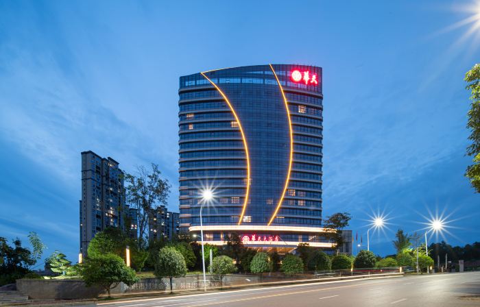 Huatian Hotel