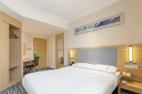 City Comfort Inn Hotel (Hechi Donglan Bus Terminal) Hotel a Donglan