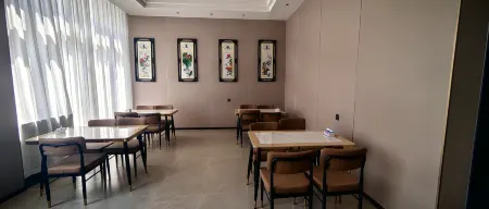 borunjiudian Отели рядом с достопримечательностью «Shanxi University (Dongshan Campus)»