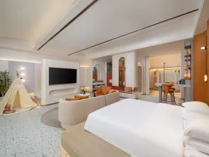 THE LONG MARCH HOTEL BY MERITSTONE