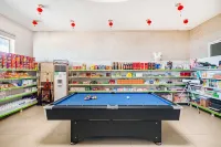 Kongtie Business Hotel (Tianjin Binhai  Airport Airport Economic Area Metro Station Branch) - 2 ดาว