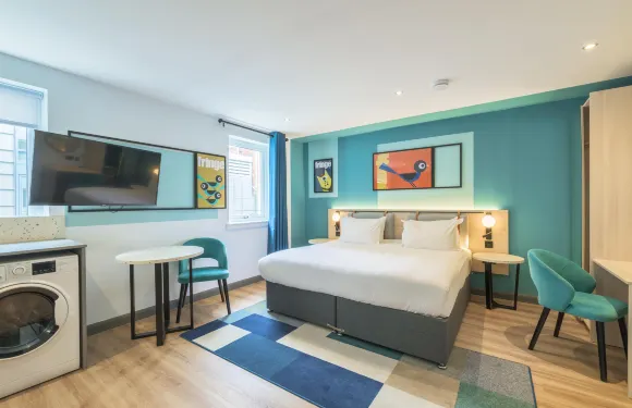 荷里路德公寓酒店