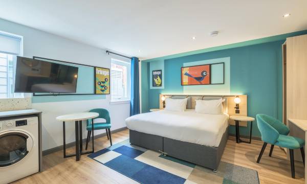Holyrood Aparthotel