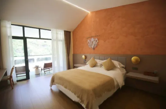 怒江垂綸台民宿