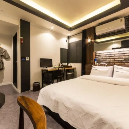 Uijeongbu Hotel Cima Отели рядом с достопримечательностью «Стадион Ыйджонбу»