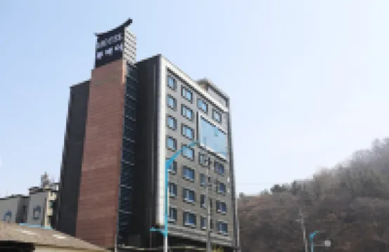 仁川月尾島杜拜觀光飯店 月尾島附近的飯店