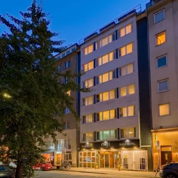 Rugs Hotel Düsseldorf Отели рядом с достопримечательностью «Рейнская телебашня (Рейнтурм)»