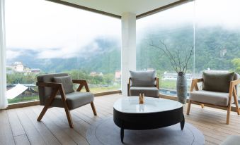 Bingzhong Luozhongding Garden Holiday Hotel