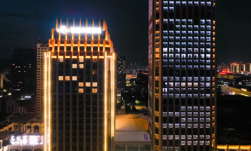 Grand Rezen In Chong Zuo