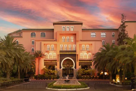 Sofitel Marrakech Palais Imperial & Spa Отели рядом с достопримечательностью «Сад Мажорель»