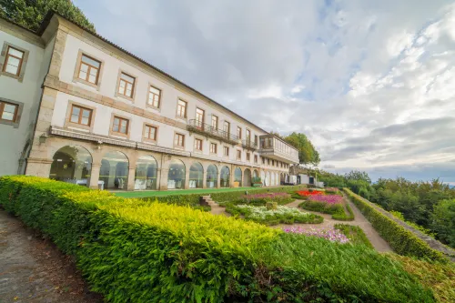 Hotel do Elevador Hoteles en Calvos