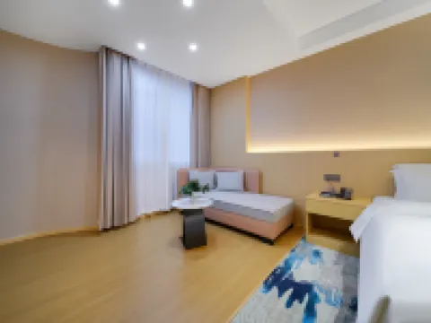 Yunxi Garden Hotel (Chuwangcheng Ruins Park) โรงแรมในหยุนเหมิง