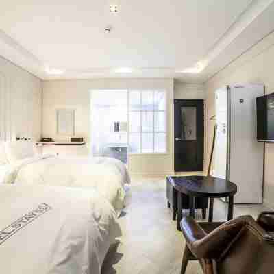 호텔 스테이 53 Rooms