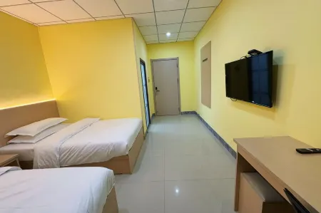 Yunxi Hotel Отели рядом с достопримечательностью «Tarim Populus Euphratica Forest Park»