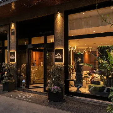 Duomo Hotel & Apartments Отели рядом с достопримечательностью «Ла Скала»