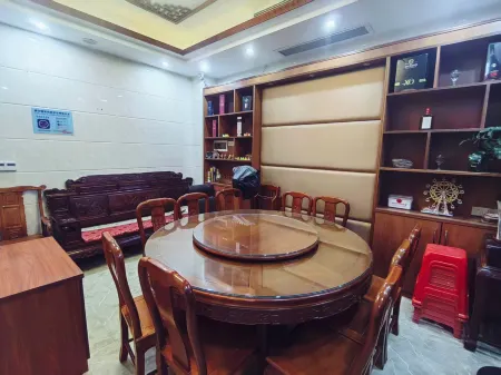 Dongyuan Shunjing Homestay Отели рядом с достопримечательностью «Wanlü Lake · Wanlü Valley Resort»