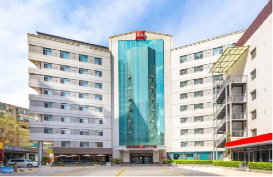 Ibis Hotel (Xiguan Subway Station, Lanzhou Zhangye Road)