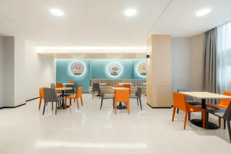 City Comfort Inn Hotel (Hechi Dahua Wenchang Road)