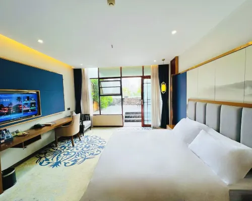 BUND HOTEL Hotels in Weiyuan
