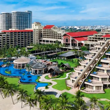 Crowne Plaza Danang Hotels near The Marble Mountains