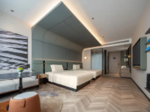 Atour S Hotel (Shenyang Middle Street Forbidden City Cultural Museum) Hotels near Zhongjie Street