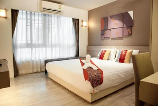 รูปภาพของShine Sukhumvit 33 Aparthotel Phrompong