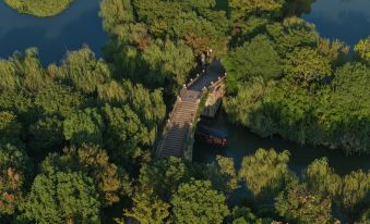 Designed resort in Moganshan Lishanyunju