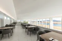 Uniisland The Spaville