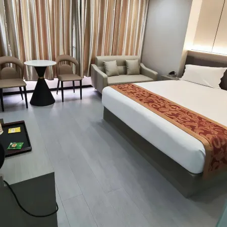 Chaoping Xinyue Hotel