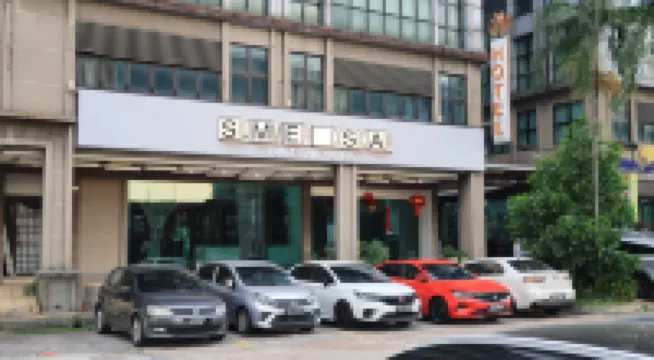 Summer Oscar Boutique Hotel Hotels near SEGi College Subang Jaya