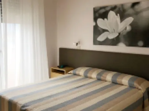 Hotel Bencista' Отели в г. 