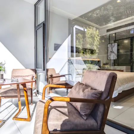 Jizhushan Rencongzhong  Homestay