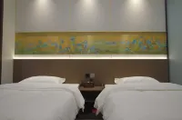 Guyuanju Hotel and Homestay (Handan Guangfu Ancient City Scenic Area) - balcony