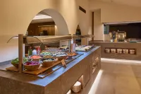 Purobeach Resort Santa Ponsa - New Opening - breakfast