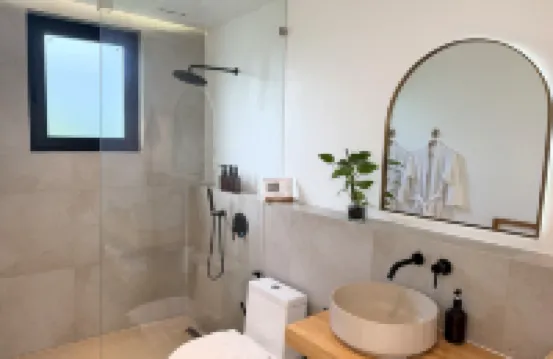 Trogon's Perch-Cliff-Top Oceanfront Resort in Pacifico Hotels in 