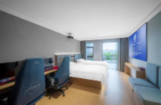 Xingchen Movie Hotel (Suining Wanda Plaza)
