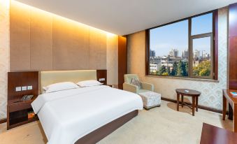 Xing Baisheng Hotel (Guanlan International)