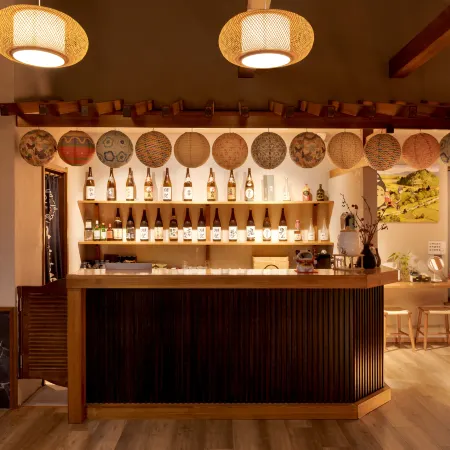 Dayin Xuntang Hot Spring Homestay Отели рядом с достопримечательностью «Озеро Сиху»