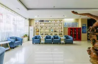 Astor Hotel