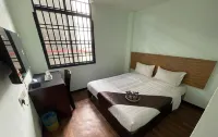 Ezzyhome Taman Molek