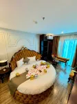 GREEN LUXURY HOTEL