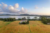 โรงแรมสีเรนพาร์ค บายอาร์ค โรงแรมใน