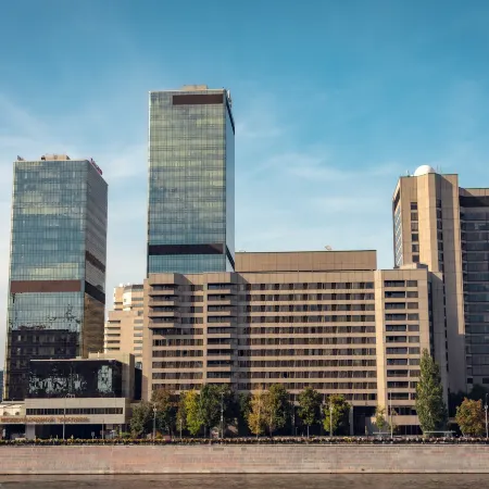 Отель Plaza Garden Moscow WTC Отели рядом с достопримечательностью «Оружейная»